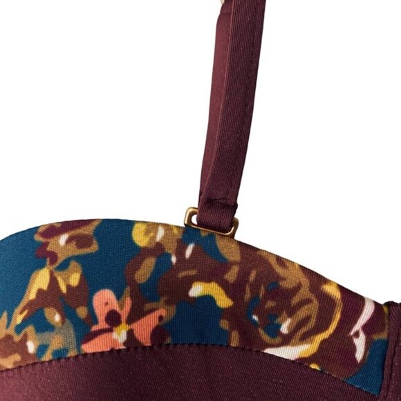 Tavik Swimwear Maroon Floral Trim Padded Beachy Bikini Top Women SZ L - Picture 6 of 11